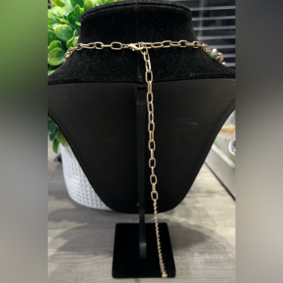 Vintage set features blue and gold with ab and iridescent quiet bling-stunning!! - Picture 9 of 9